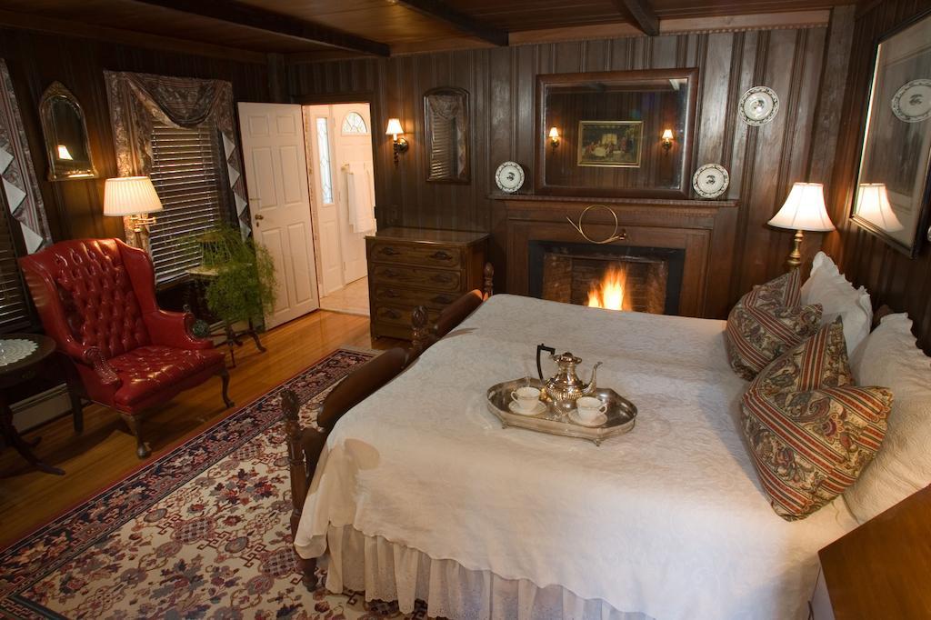 Historic Jacob Hill Inn Seekonk Exteriör bild
