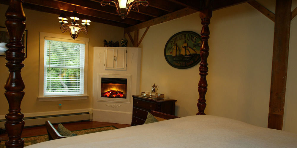 Historic Jacob Hill Inn Seekonk Exteriör bild